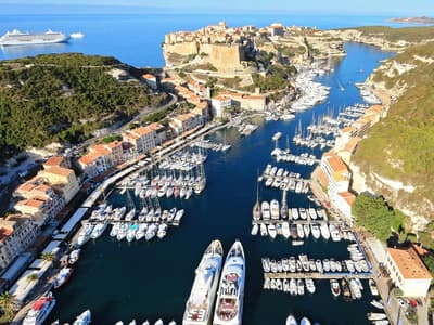 Bonifacio - Photo 3