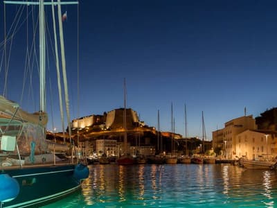 Bonifacio - Photo 4