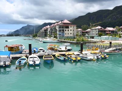 Eden Island Marina - Photo 3