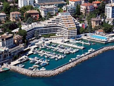 Marina Admiral - Photo 2