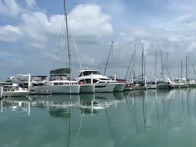 Yacht Haven Marina - Photo 2