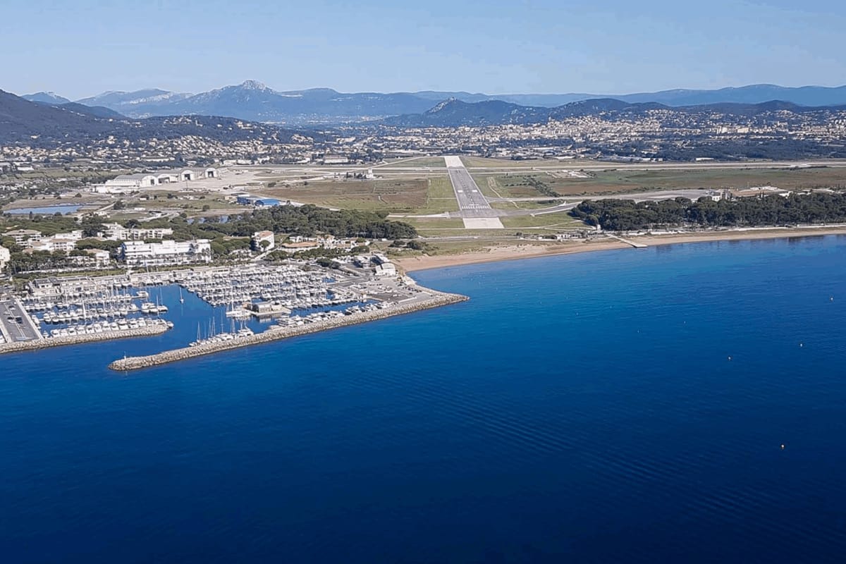 Hyeres - Photo 4