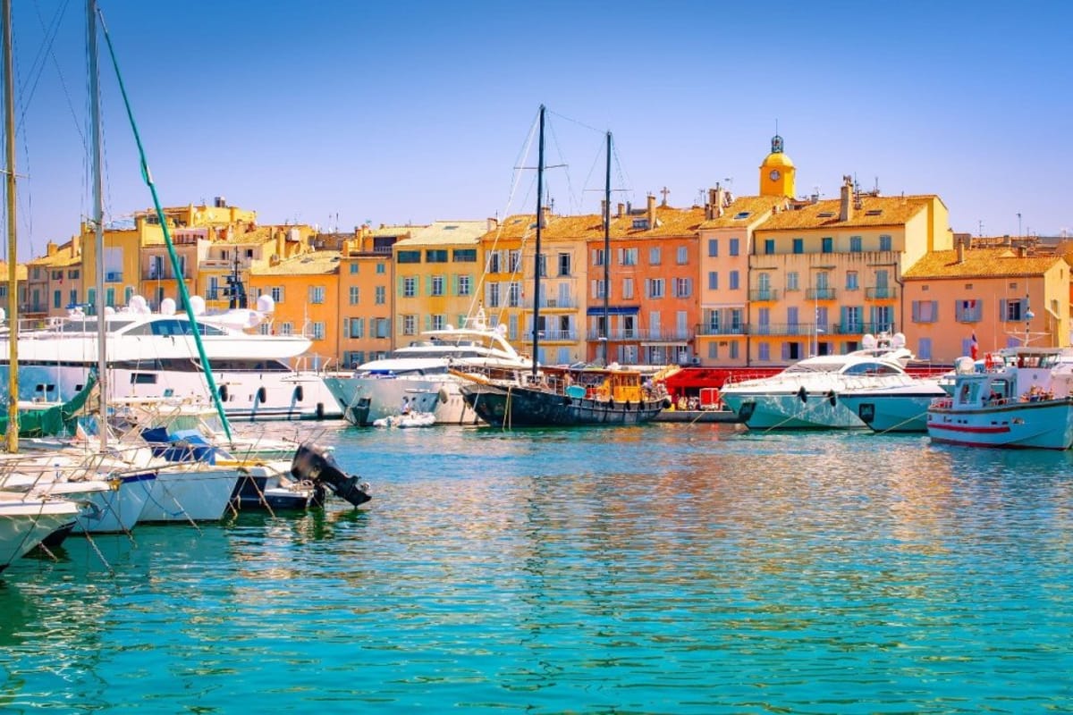 St. Tropez - Photo 2