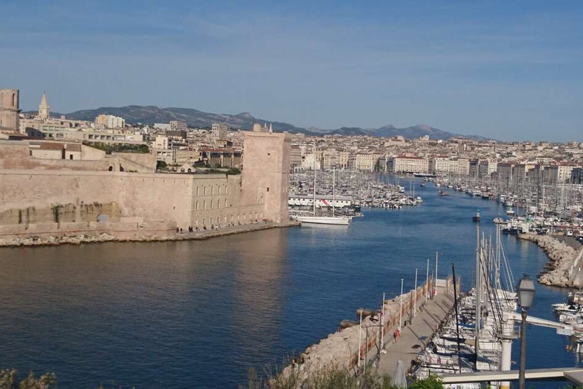Marseille Old Port - Photo 3
