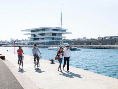 La Marina de Valencia - Photo 3