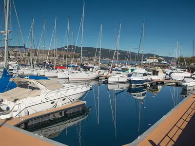 Real Club Nautico de Vigo - Photo 2