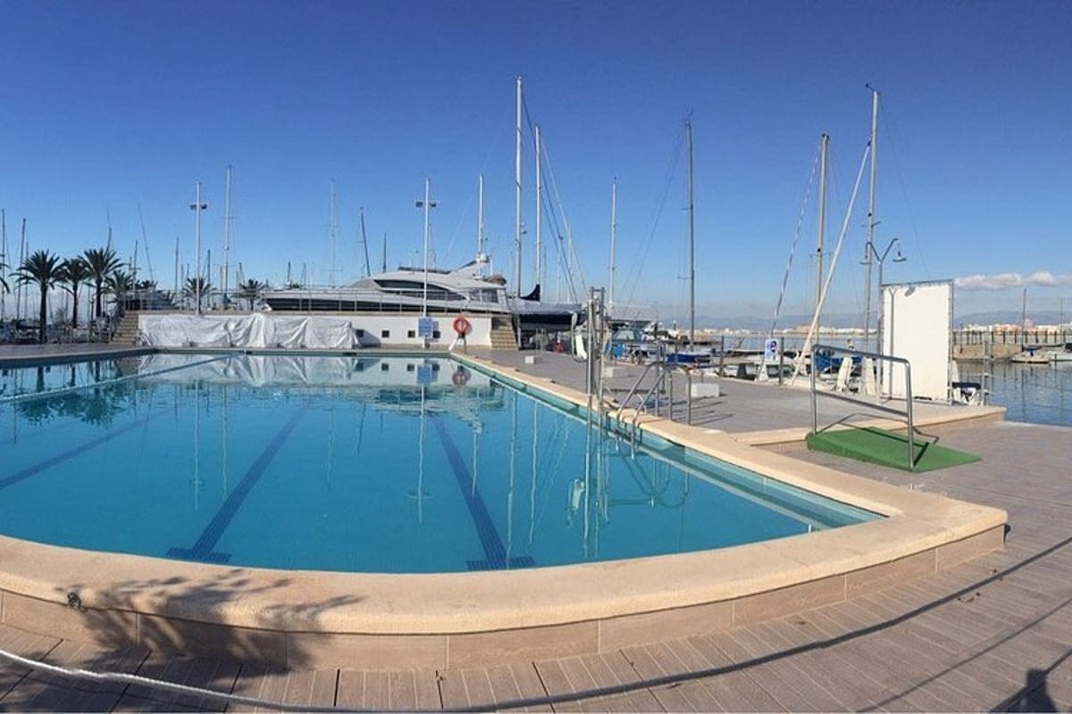 Club Nàutic S`Arenal - Photo 2