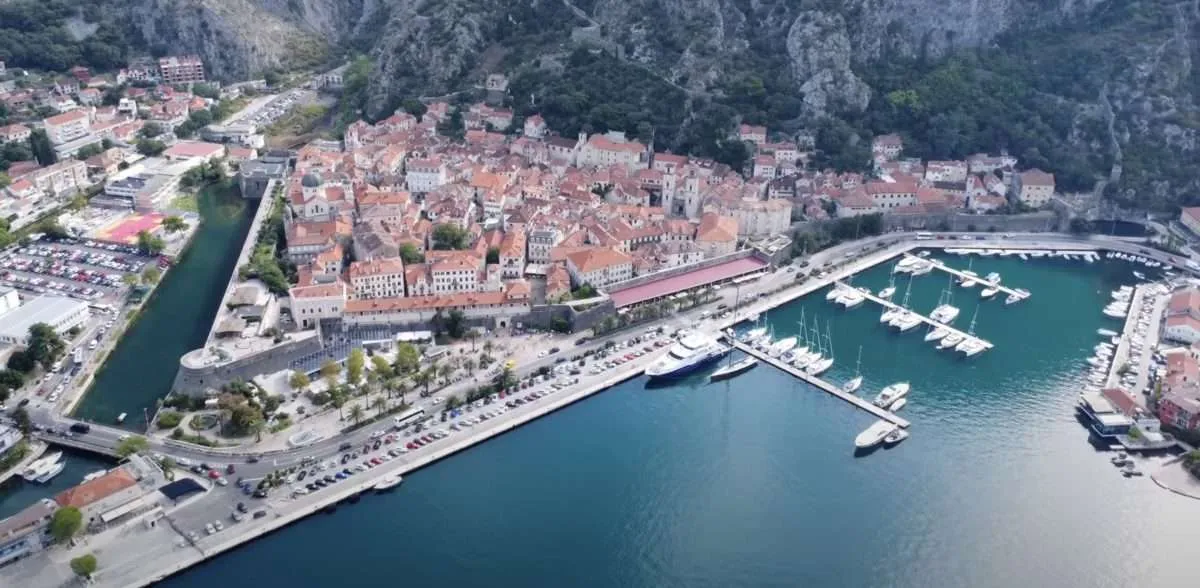 Kotor - Photo 2