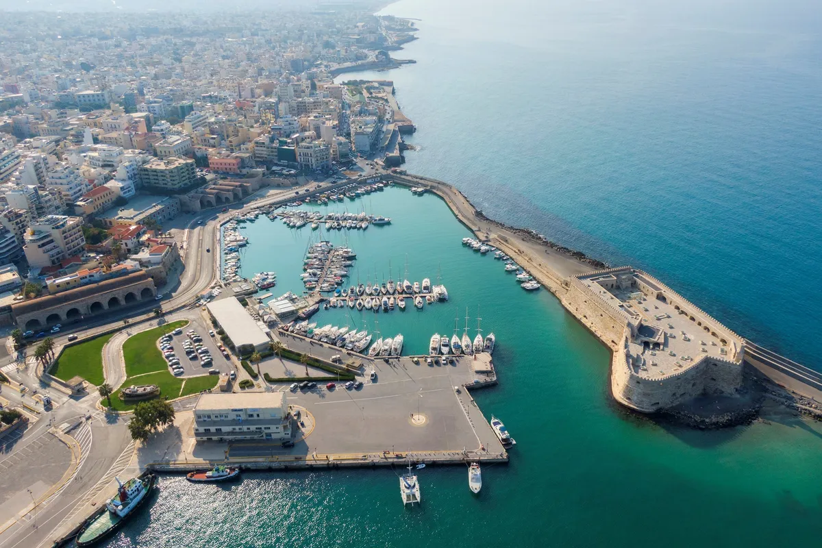 Heraklion Port - Photo 5