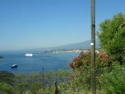 Porto di Giardini - Photo 3