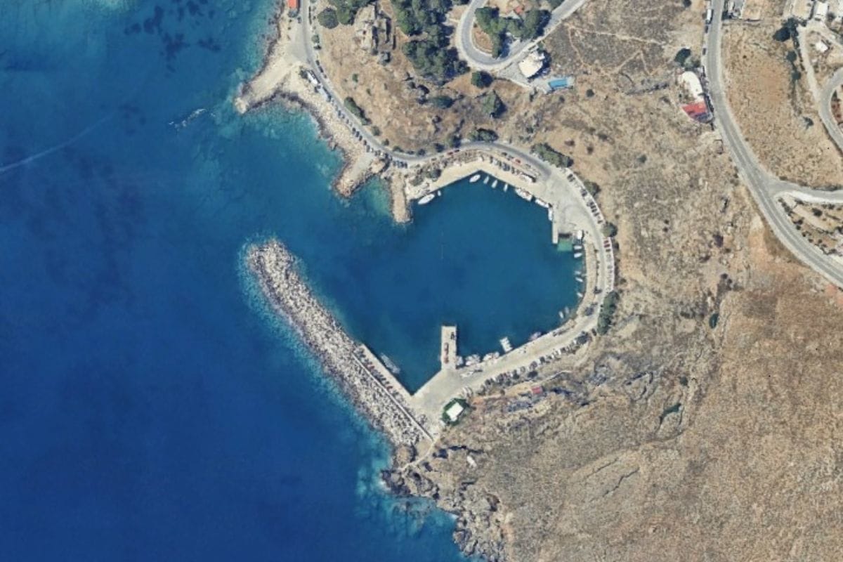 Port of Sfakia - Photo 2
