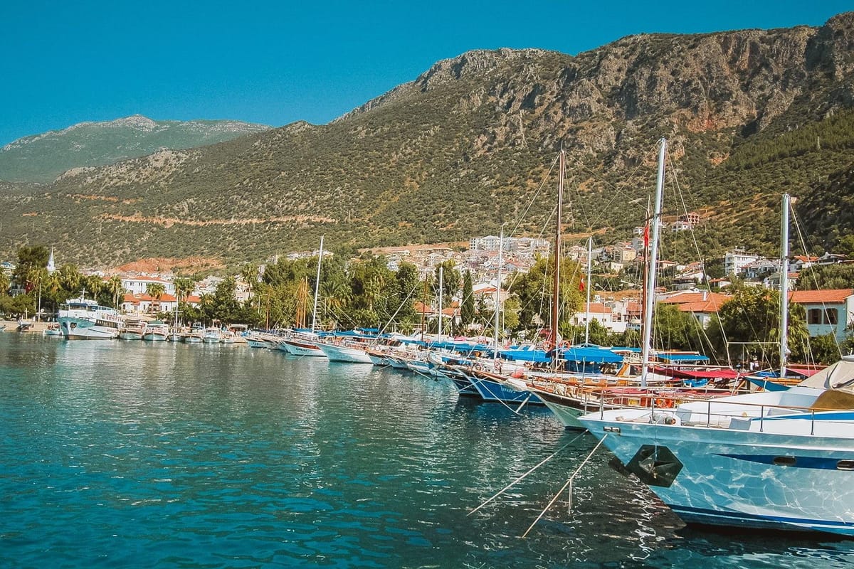 Kaş port - Photo 2