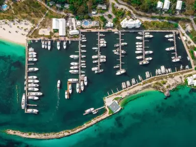 Beach Resort Marina - Photo 2