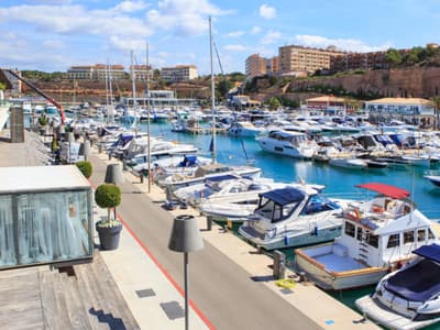 Port Adriano - Photo 5