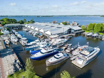 Loosdrecht - Photo 1