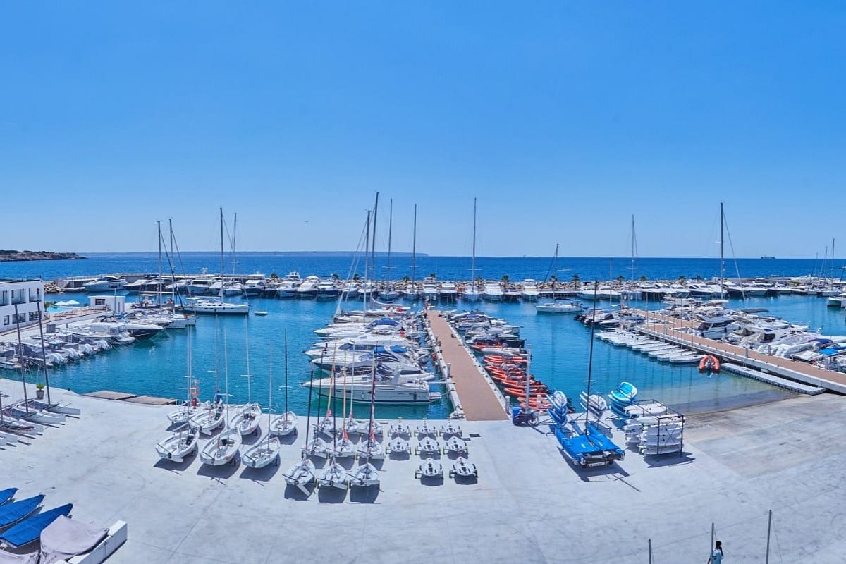 Port Calanova - Photo 2