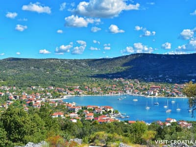 Vinišće - Photo 3