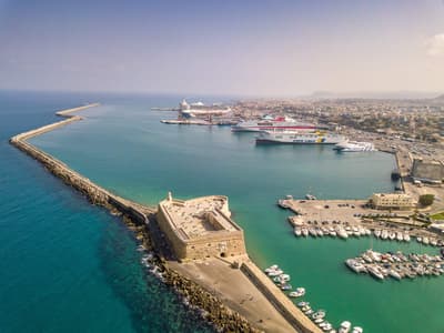 Heraklion Port - Photo 3