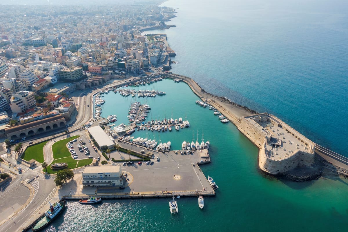 Heraklion Port - Photo 5
