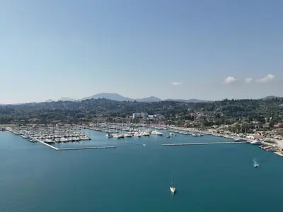 Dassia Pier - Photo 2