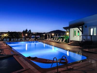 Bitez Marina - Photo 1