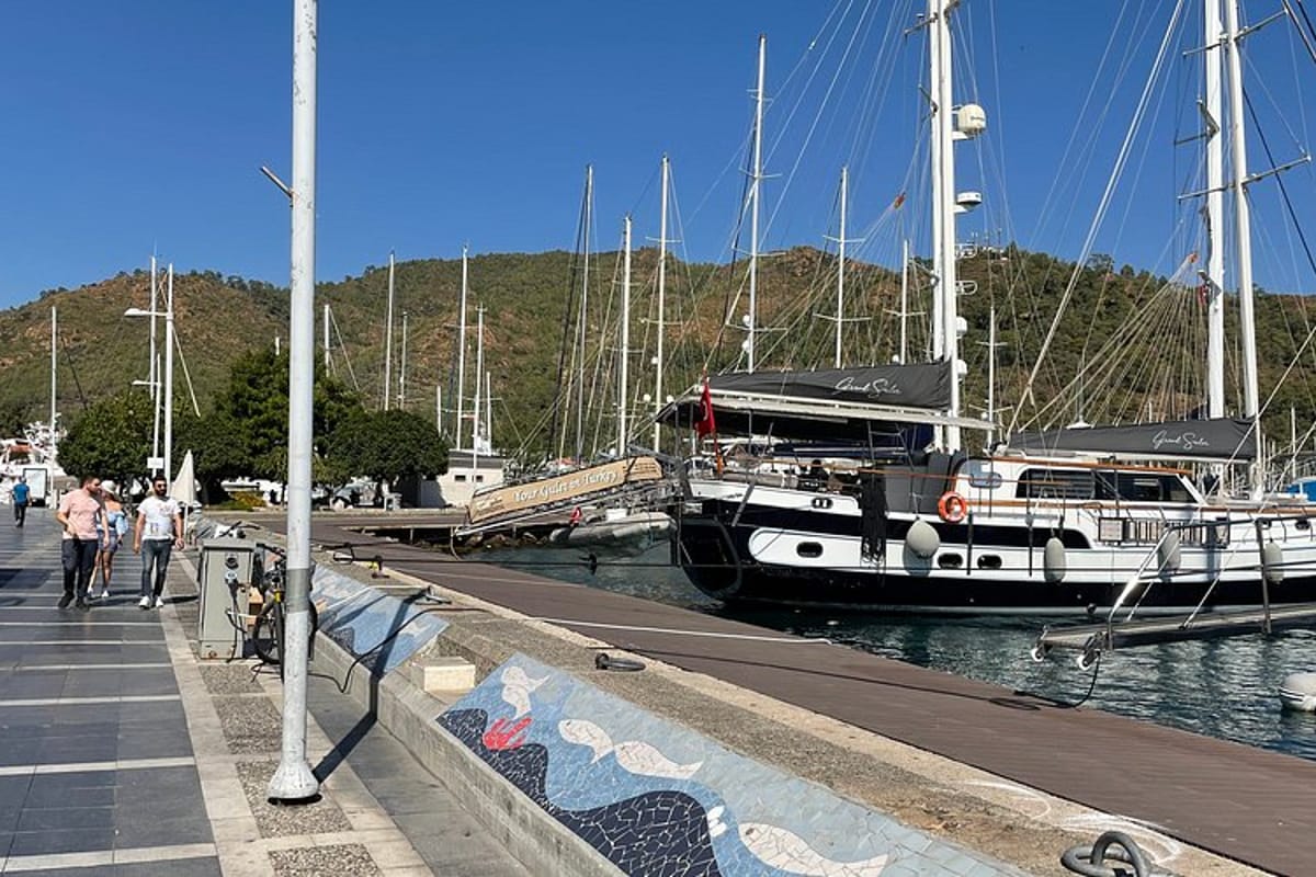 Icmeler pier - Photo 2