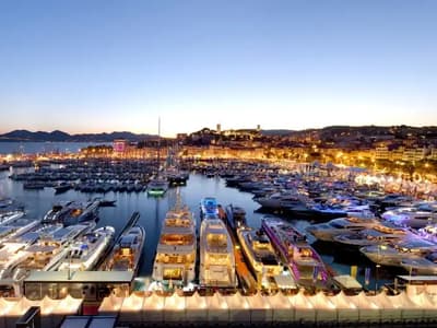 Cannes Yacht Club - Photo 2