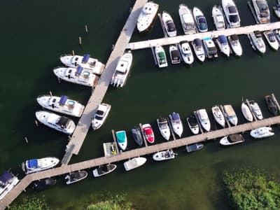 SBS Yachthafenresort Fleesensee - Photo 3