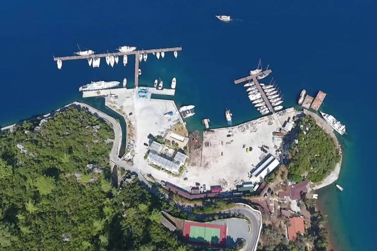 Adaköy Marina - Photo 1