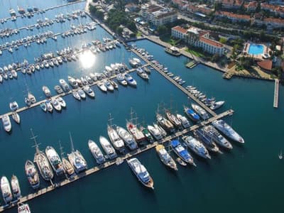 Ece Marina - Photo 2