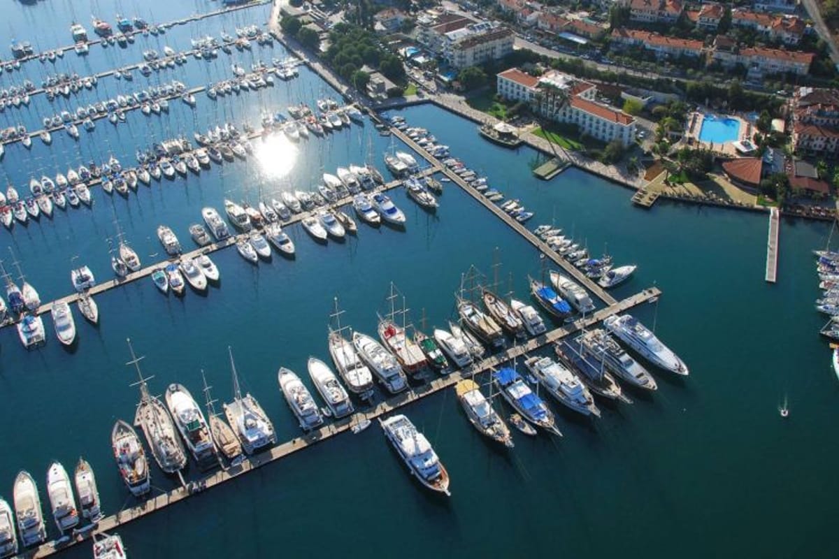 Ece Marina - Photo 2