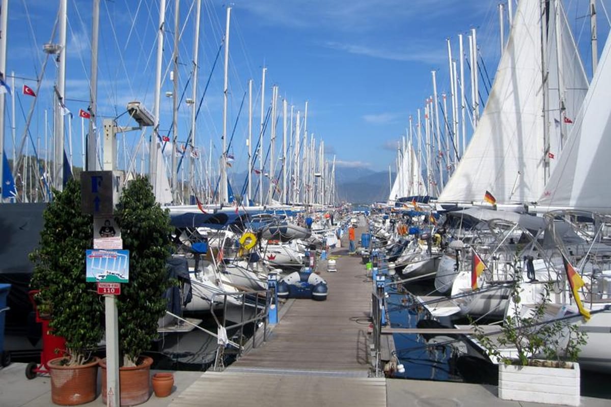 Ece Marina - Photo 4