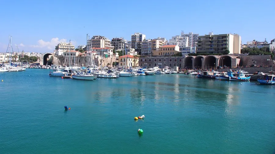 Venetian Harbour - Photo 1