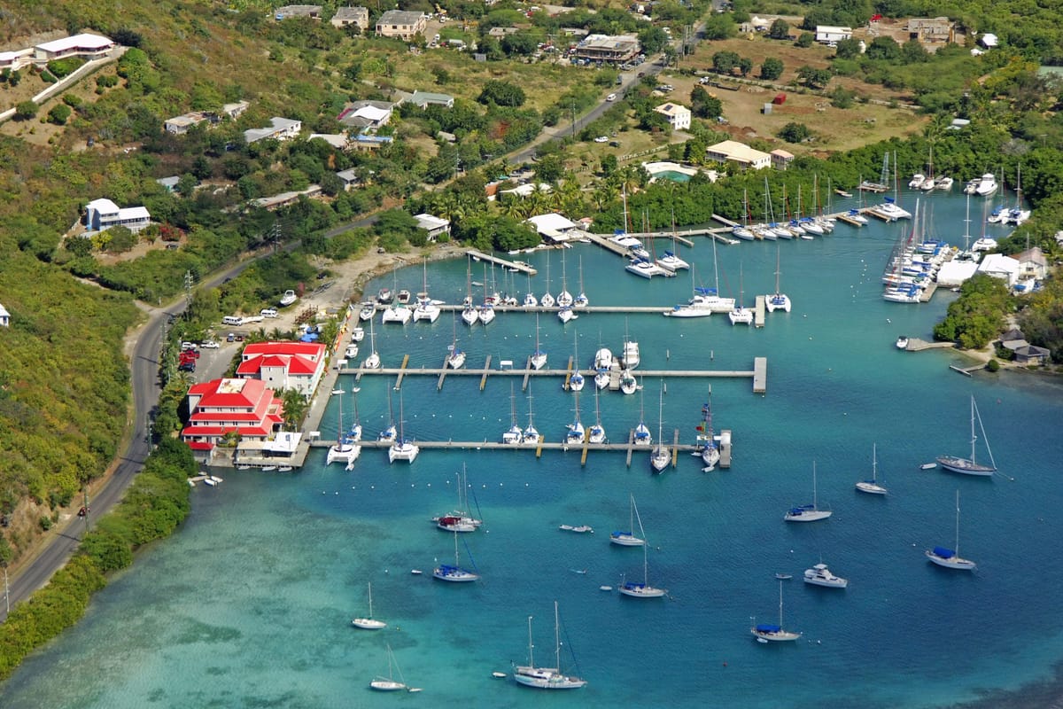 Hodge's Creek Marina - Photo 3