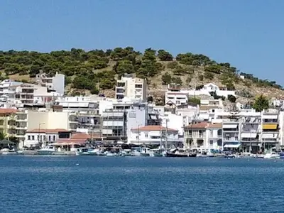 Salamina Marina - Photo 3