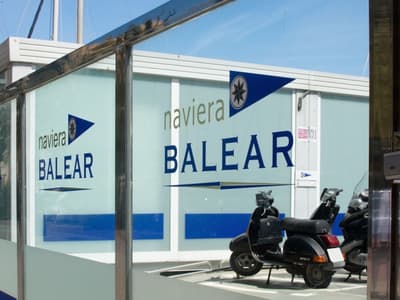 Marina Naviera Balear - Photo 3