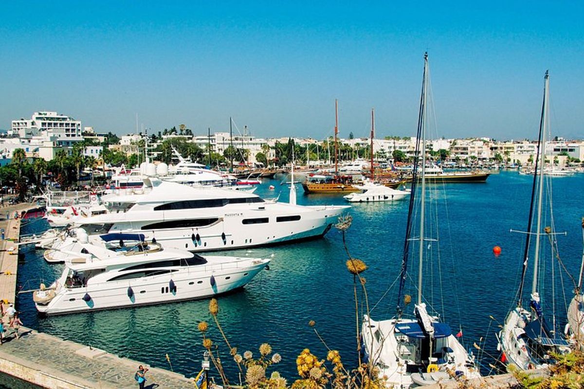 Kos Harbour - Photo 1