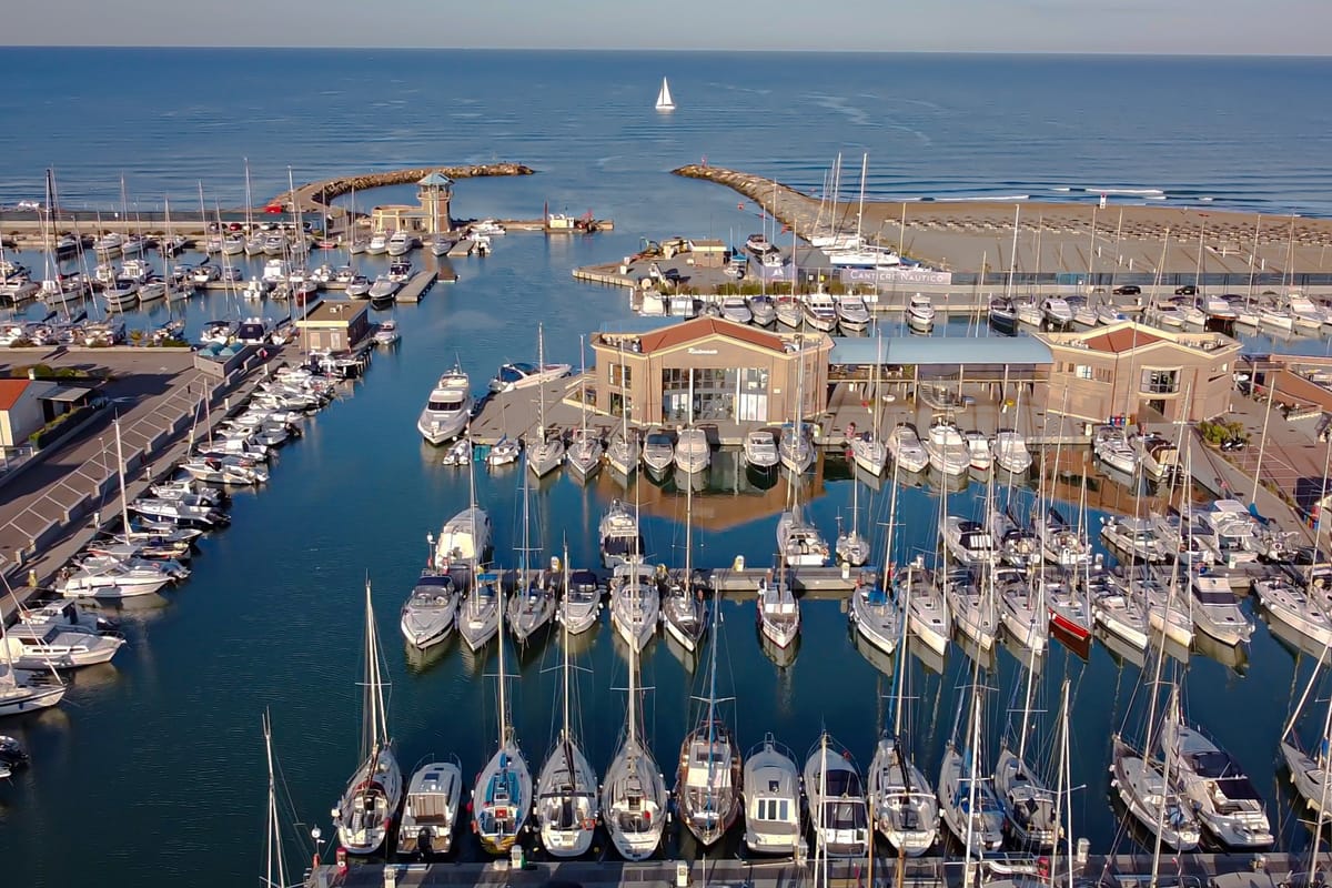 Porto di Marina di Grosseto - Photo 3