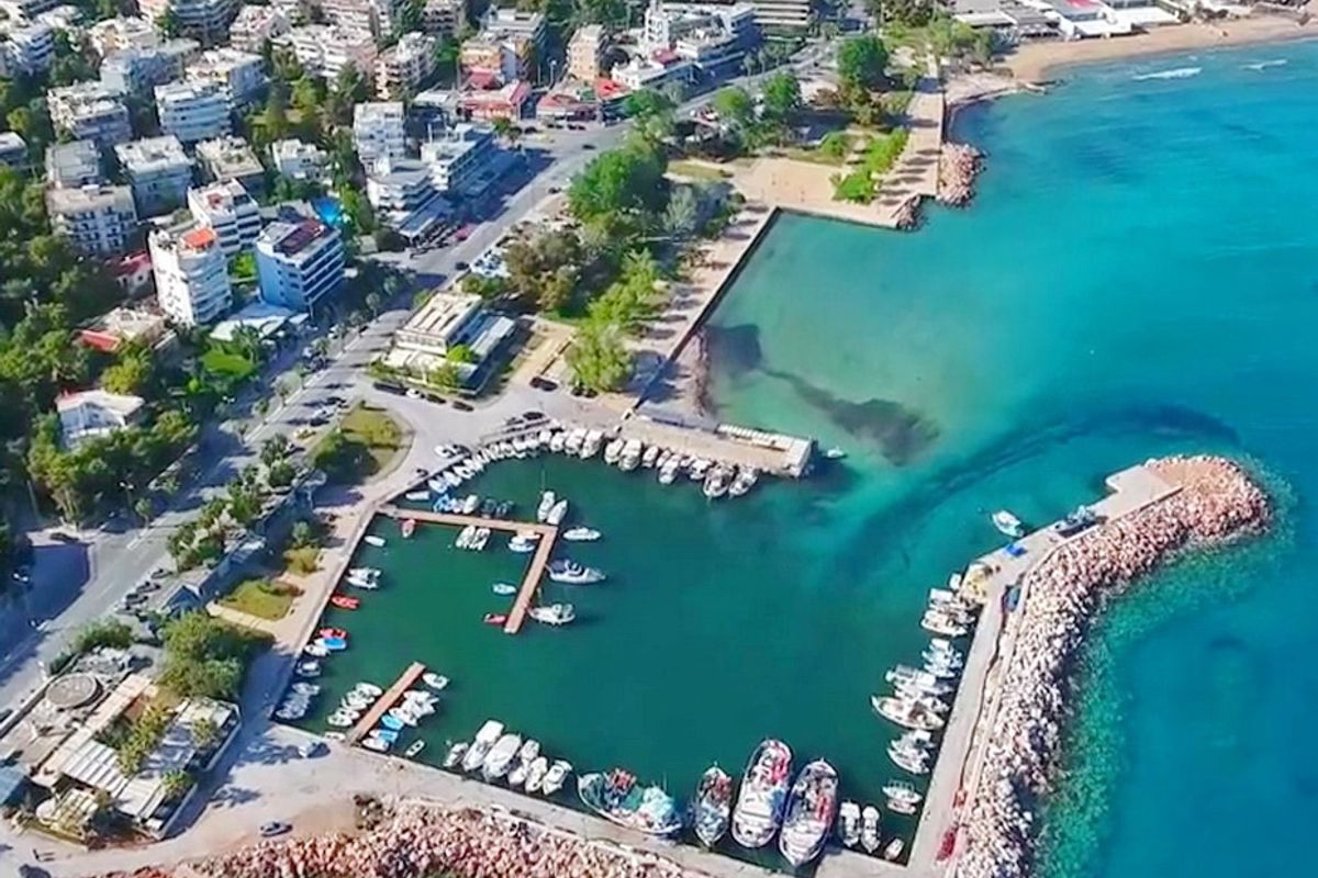 Varkiza Fish harbour - Photo 1