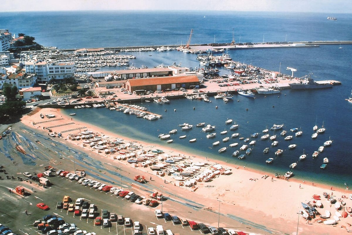 Associació Front al Mar - Photo 2