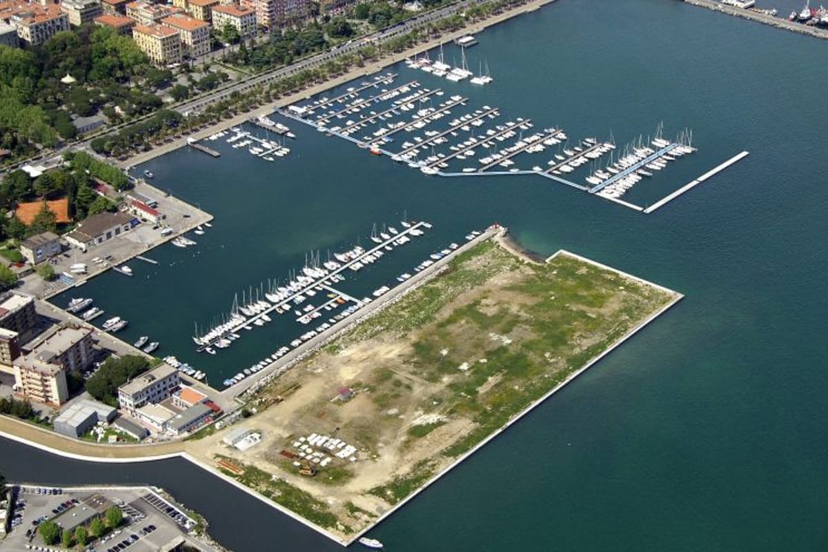 La Spezia Porto Mirabello Marina - Photo 3