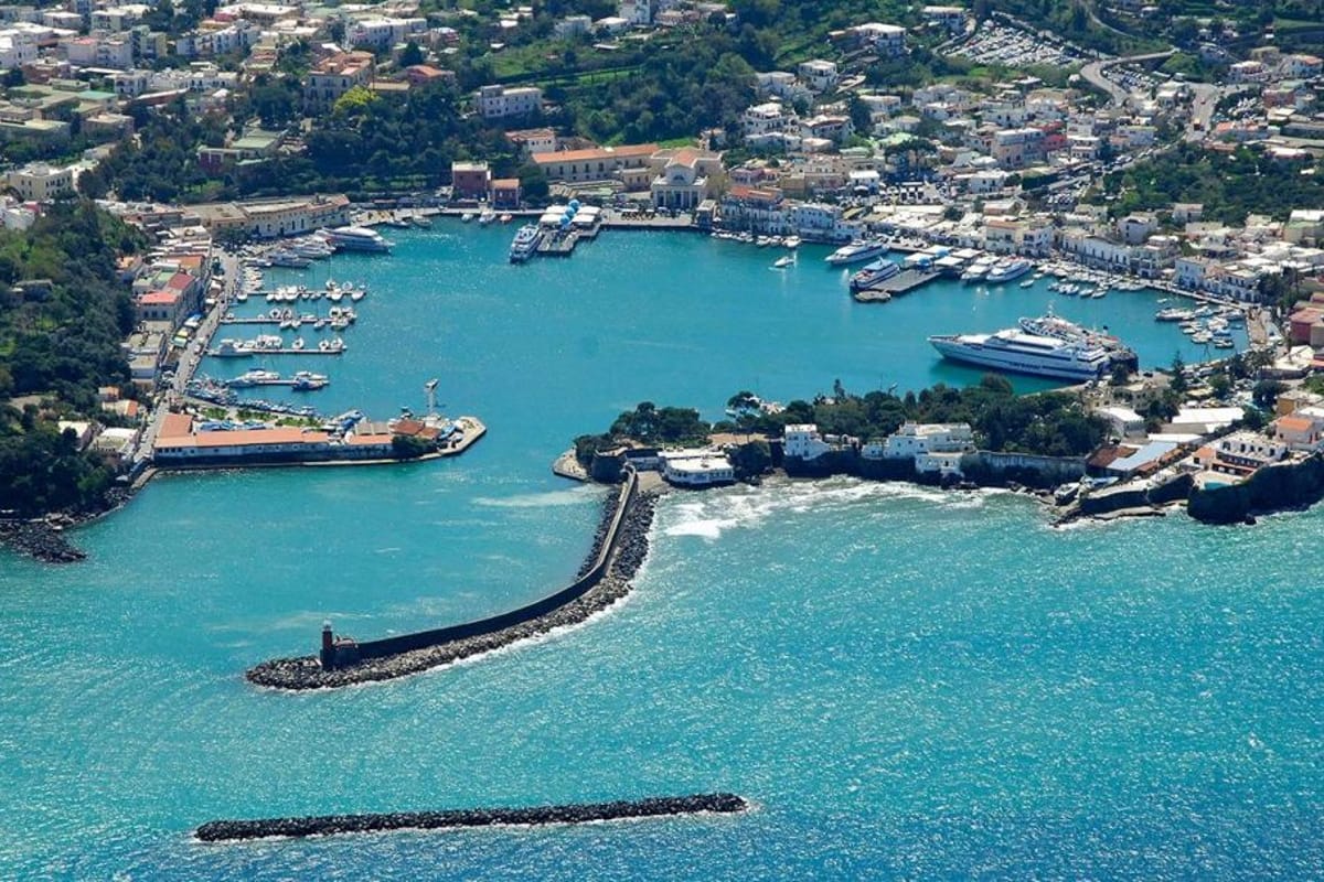 Ischia Portosalvo Marina - Photo 1