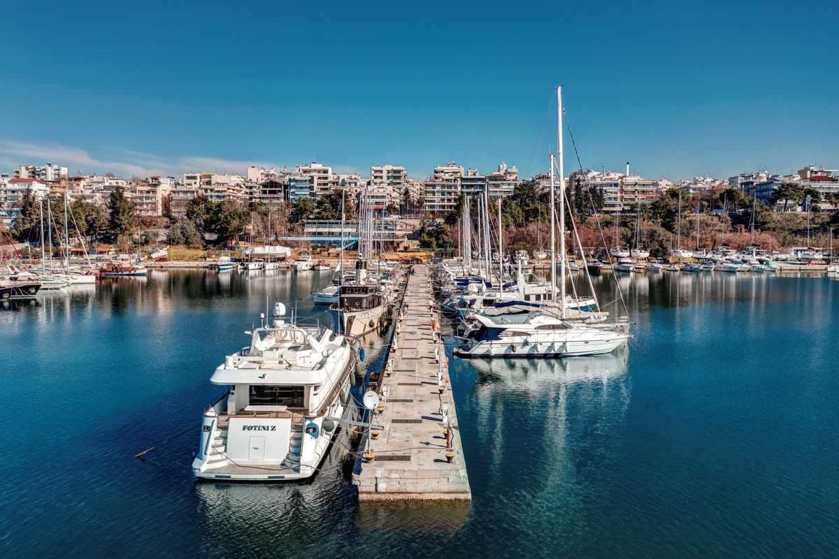Yacht Club Kalamarias - Photo 3