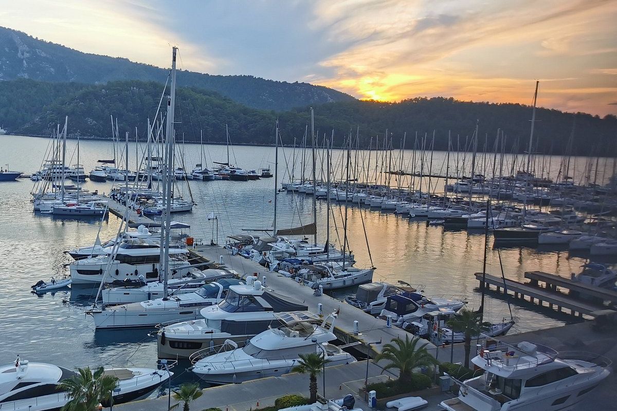 MARTI Marina & Yacht Club - Photo 2