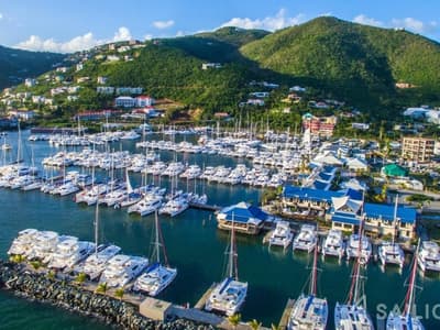 BVI YACHT CHARTERS - Photo 4