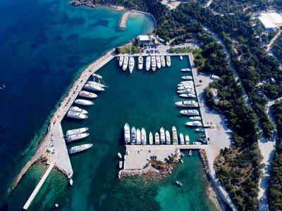 Vouliagmeni Marina - Photo 3