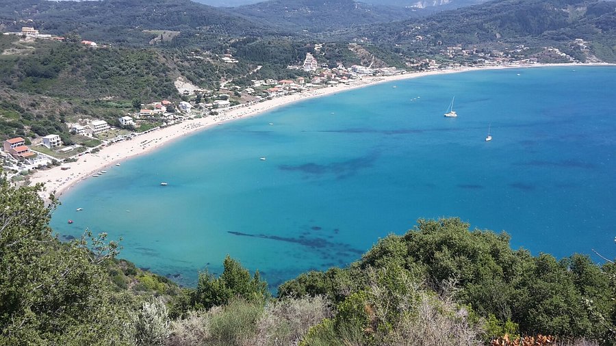 Όρμος Αγ. Γεωργίου - Photo 1