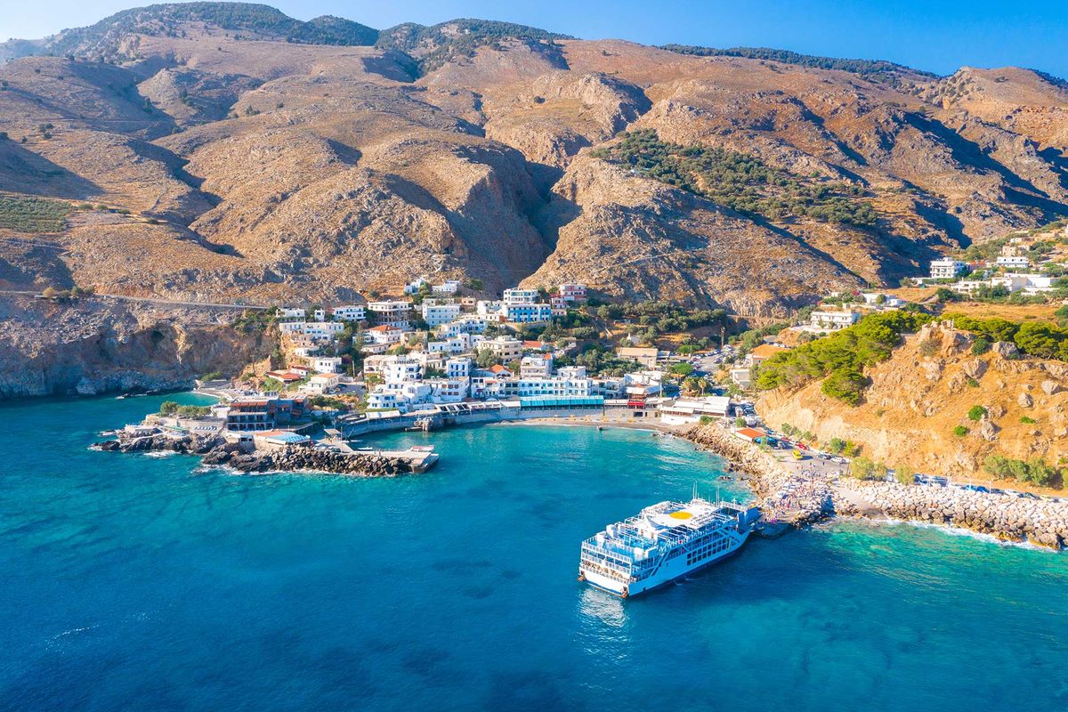 Marina of Chora Sfakion - Photo 3