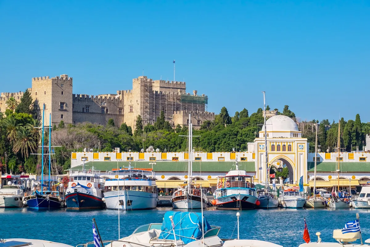 Tourist Port - Photo 1