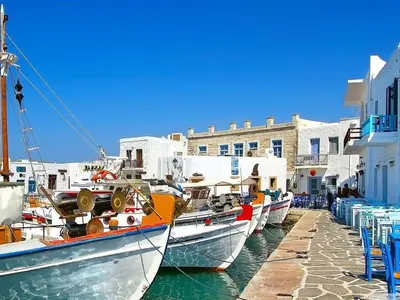 Parikia - Photo 2